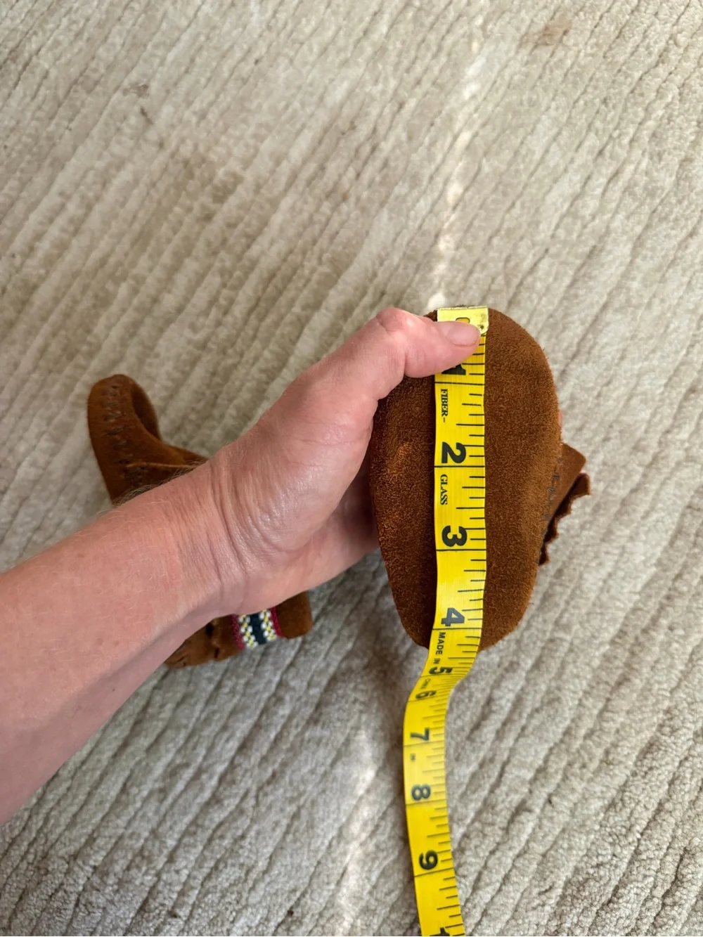 Minnetonka Kids Tan Suede Moccasins with Multicolor Trim Sz 2